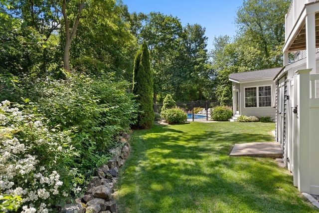 5 Hemenway Avenue, Melrose, MA 02176