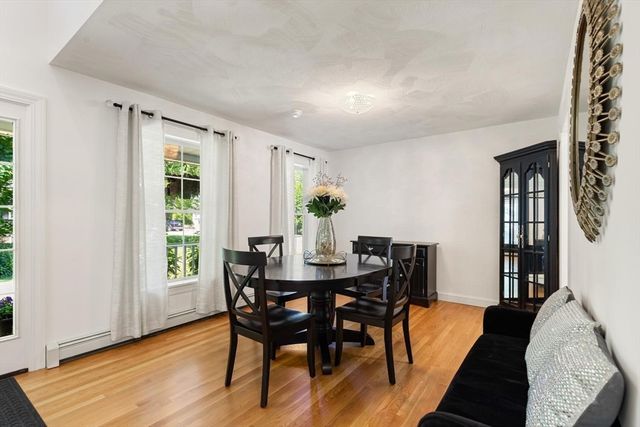5 Hemenway Avenue, Melrose, MA 02176