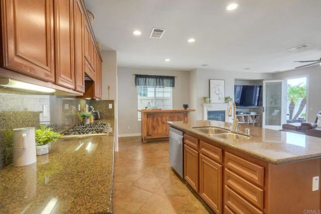 5022 Calle Arquero, Oceanside, CA 92057