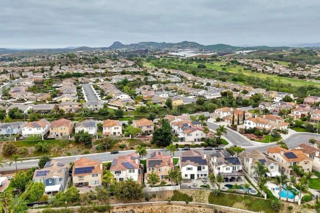 5022 Calle Arquero, Oceanside, CA 92057