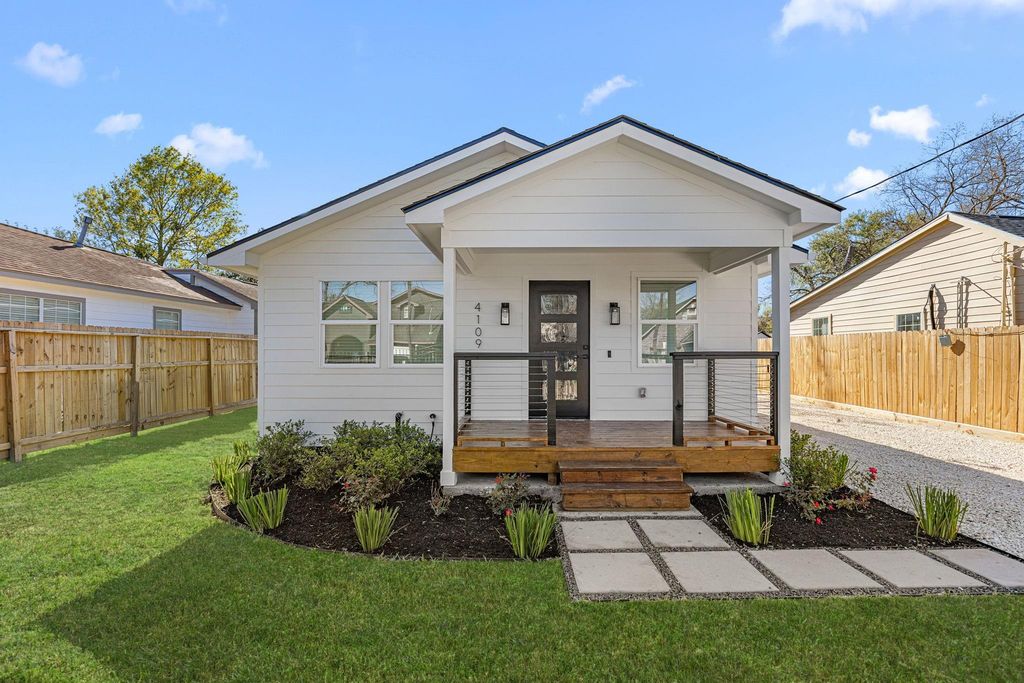 4109 Europa Street, Houston, TX 77022