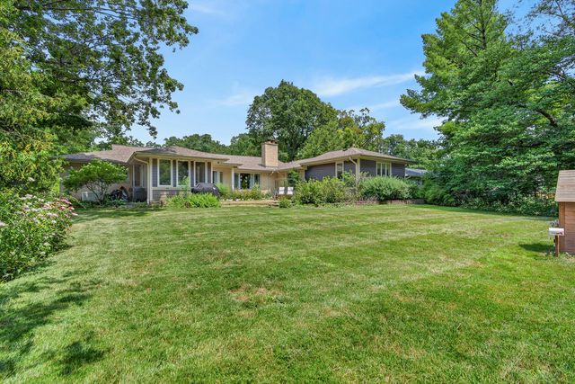 14637 W River Oaks Drive, Lincolnshire, IL 60069