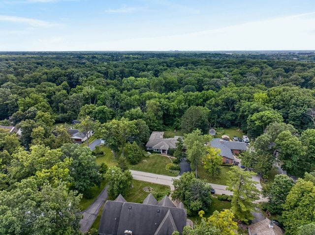 14637 W River Oaks Drive, Lincolnshire, IL 60069
