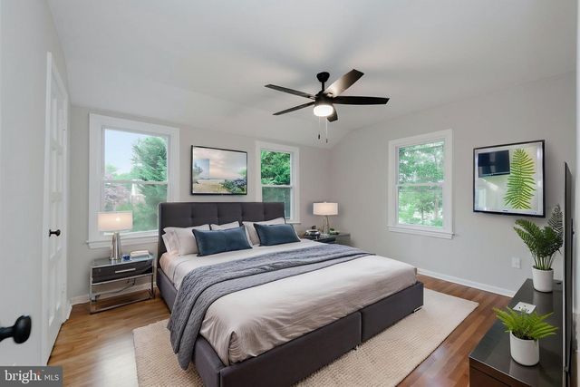 5933 WILLIAMSBURG RD, Alexandria, VA 22303