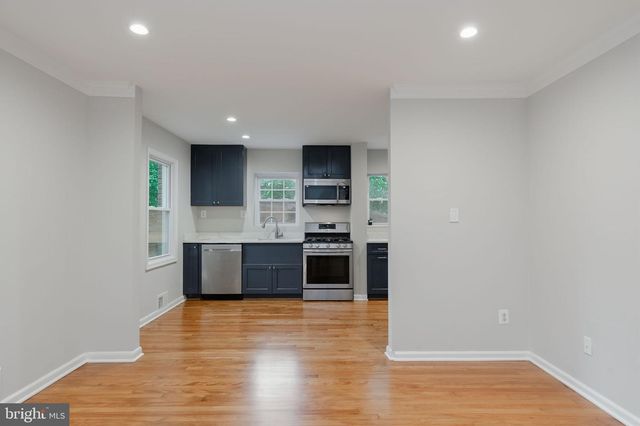 5933 WILLIAMSBURG RD, Alexandria, VA 22303