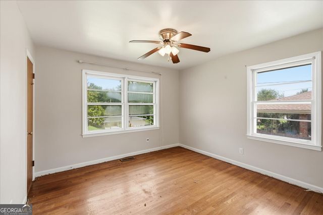 6795 Queen Mill Road SE, Mableton, GA 30126