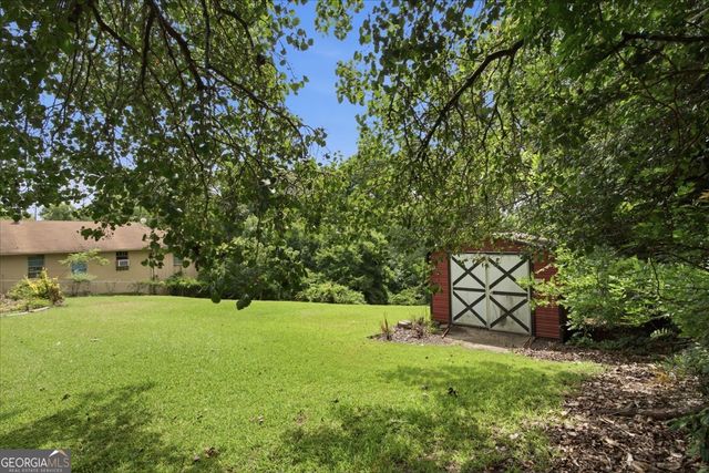 6795 Queen Mill Road SE, Mableton, GA 30126