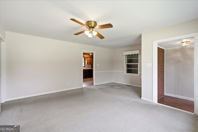 6795 Queen Mill Road SE, Mableton, GA 30126
