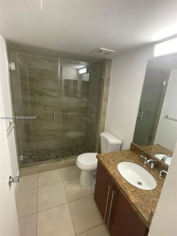 761 N Pine Island Road 104, Plantation, FL 33324