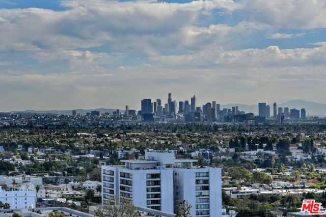 8787 Shoreham Drive 1005, West Hollywood, CA 90069