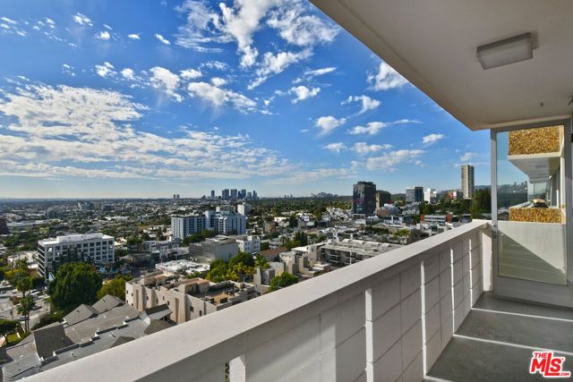 8787 Shoreham Drive 1005, West Hollywood, CA 90069