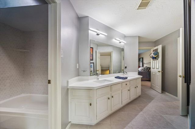 20002 Sky Hollow Ln, Katy, TX 77450