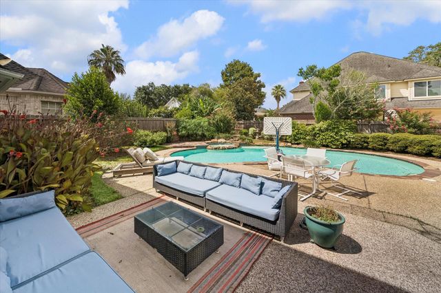 20002 Sky Hollow Ln, Katy, TX 77450