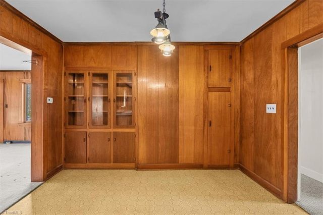 607 Thomas Street, Reidsville, NC 27320