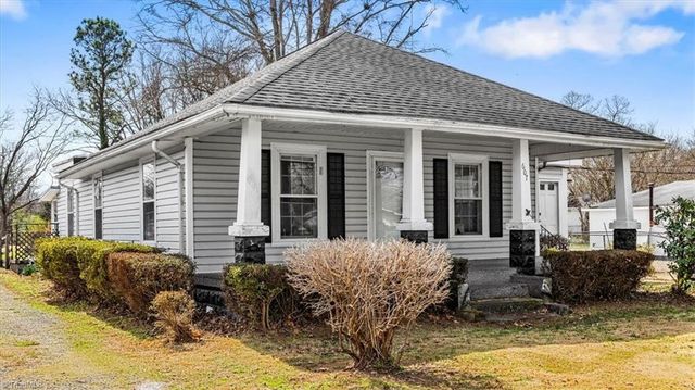 607 Thomas Street, Reidsville, NC 27320