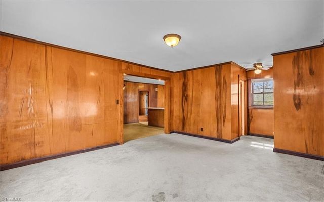 607 Thomas Street, Reidsville, NC 27320