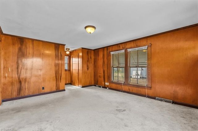 607 Thomas Street, Reidsville, NC 27320