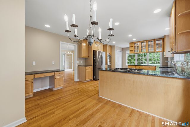 20 Pequot Court 20, Monroe, CT 06468