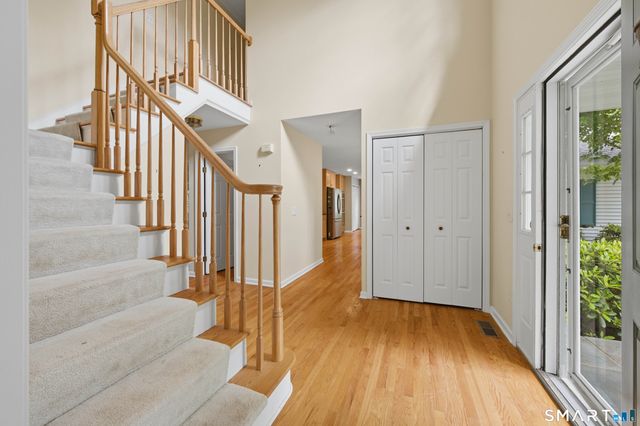 20 Pequot Court 20, Monroe, CT 06468