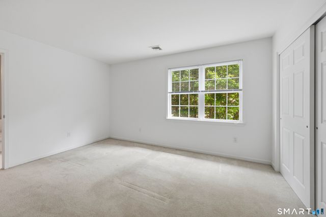 20 Pequot Court 20, Monroe, CT 06468