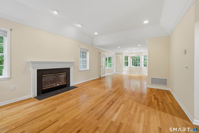 20 Pequot Court 20, Monroe, CT 06468