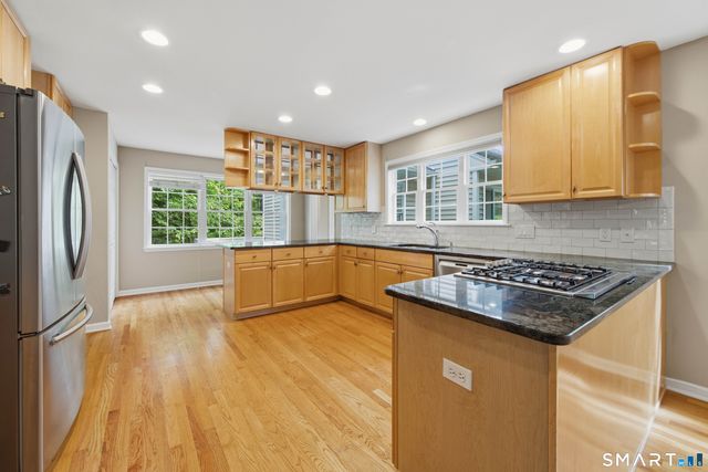 20 Pequot Court 20, Monroe, CT 06468