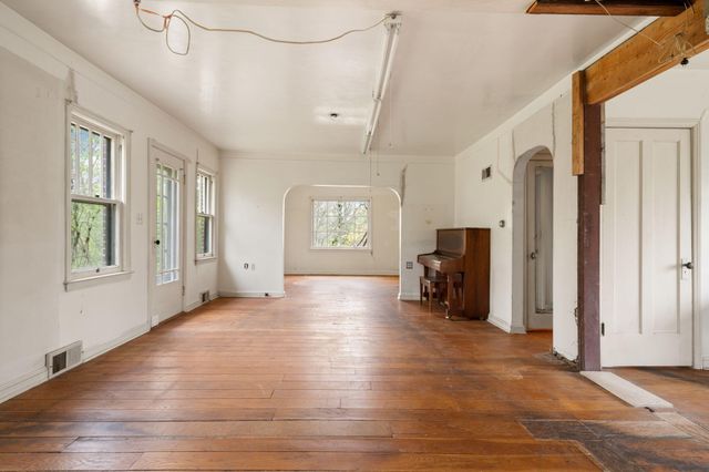 2203 Hickman Road, Superior Twp, MI 48198