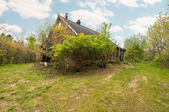 2203 Hickman Road, Superior Twp, MI 48198