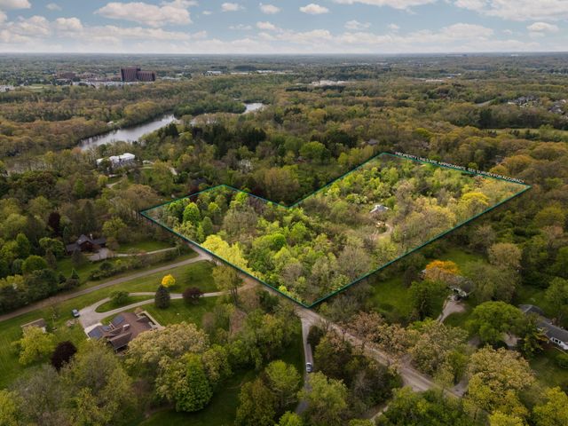 2203 Hickman Road, Superior Twp, MI 48198