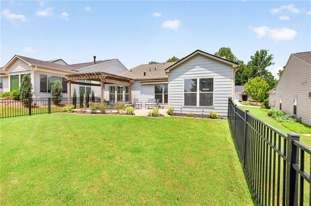 5711 Sierra Bend Way, Hoschton, GA 30548