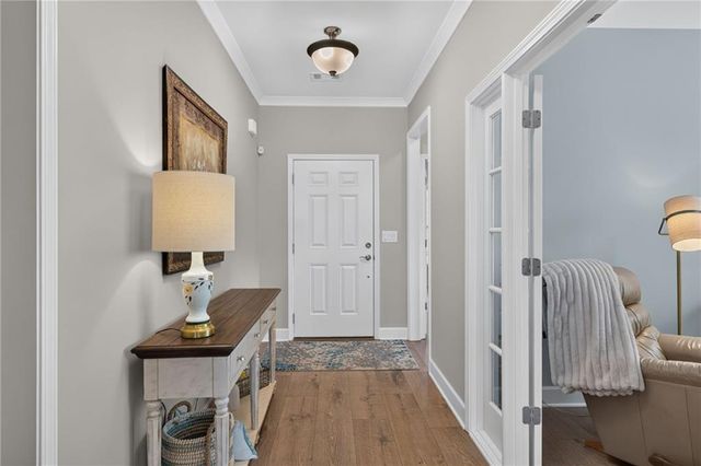 5711 Sierra Bend Way, Hoschton, GA 30548