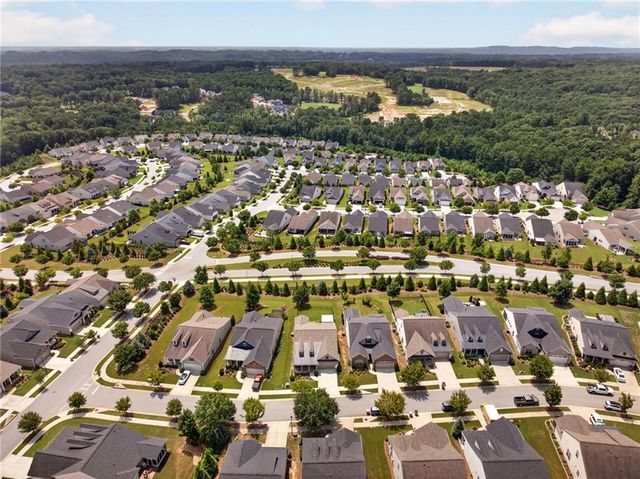 5711 Sierra Bend Way, Hoschton, GA 30548