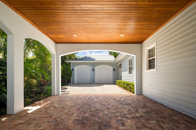 1002 NW 1ST Avenue, Delray Beach, FL 33444
