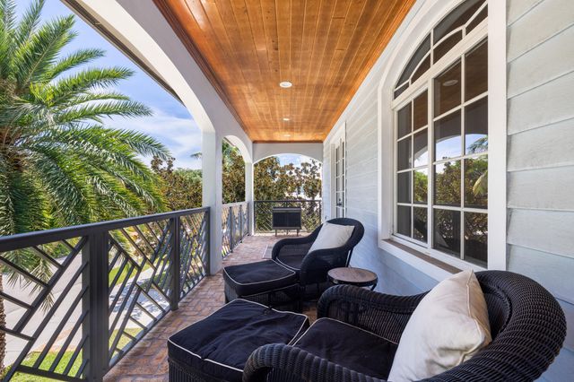 1002 NW 1ST Avenue, Delray Beach, FL 33444