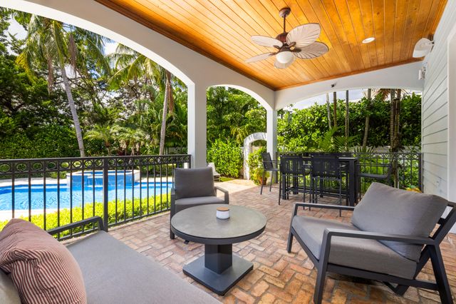 1002 NW 1ST Avenue, Delray Beach, FL 33444