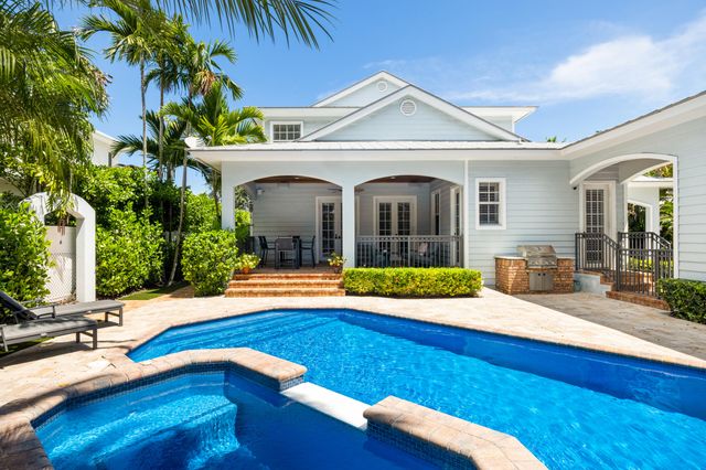 1002 NW 1ST Avenue, Delray Beach, FL 33444