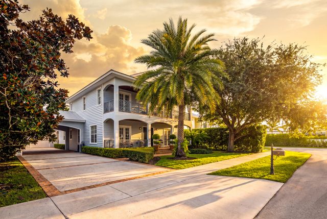 1002 NW 1ST Avenue, Delray Beach, FL 33444