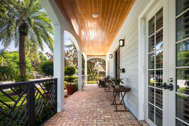 1002 NW 1ST Avenue, Delray Beach, FL 33444
