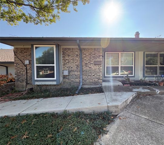 13632 Flagstone Lane, Dallas, TX 75240