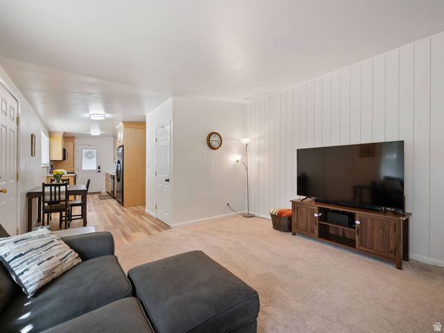 3253 S MAPLE WAY, West Valley City, UT 84119