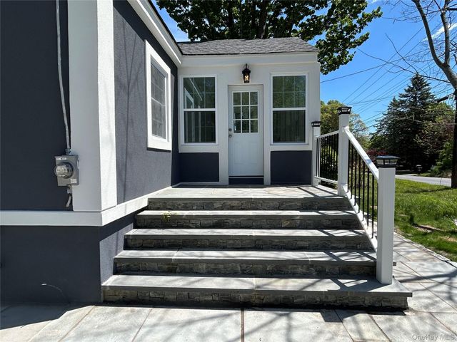 346 Meadow Avenue, Newburgh, NY 12550