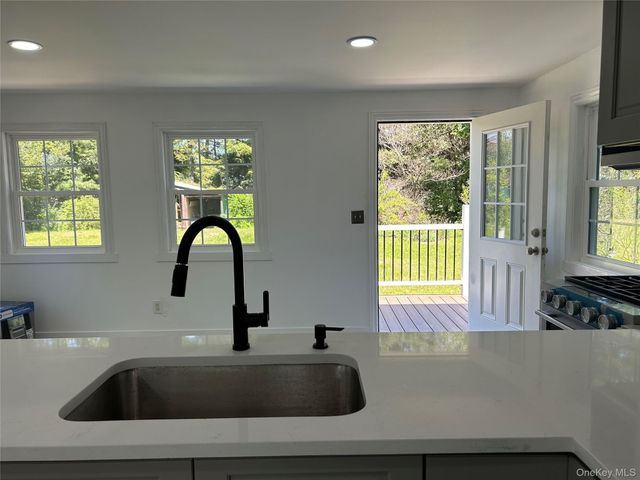 346 Meadow Avenue, Newburgh, NY 12550