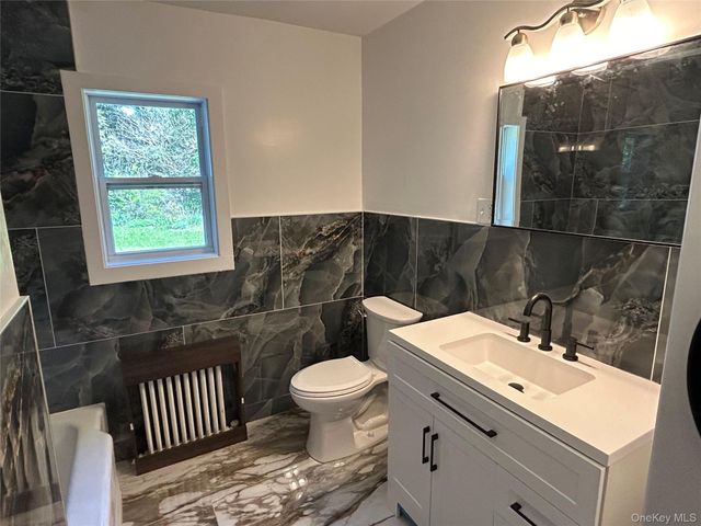 346 Meadow Avenue, Newburgh, NY 12550