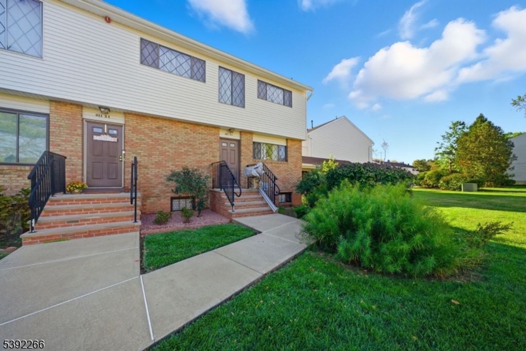 911 Merritt Dr. B2 B2, Hillsborough Twp., NJ 08844