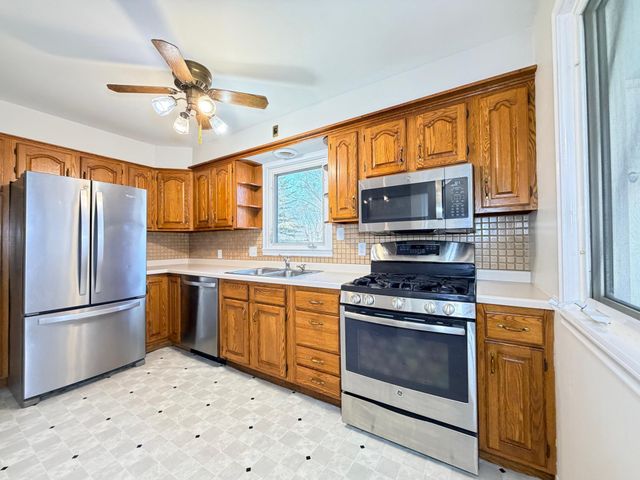 2212 4th Avenue SW, Rochester, MN 55902