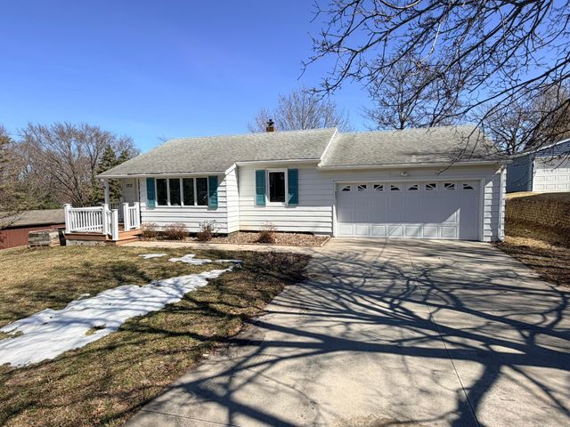 2212 4th Avenue SW, Rochester, MN 55902