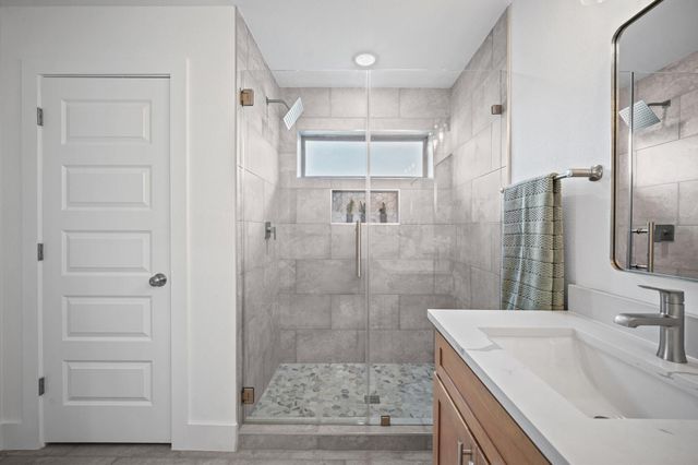 13122 Lake Conroe Bay Road, Willis, TX 77318