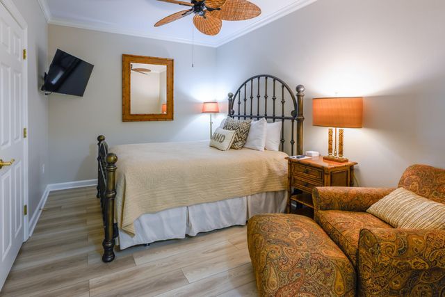8500 Margate Cir Apt 904, Myrtle Beach, SC 29572