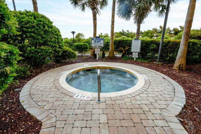 8500 Margate Cir Apt 904, Myrtle Beach, SC 29572