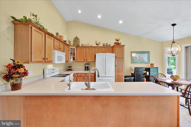 69 MISTY LN, Ephrata, PA 17522